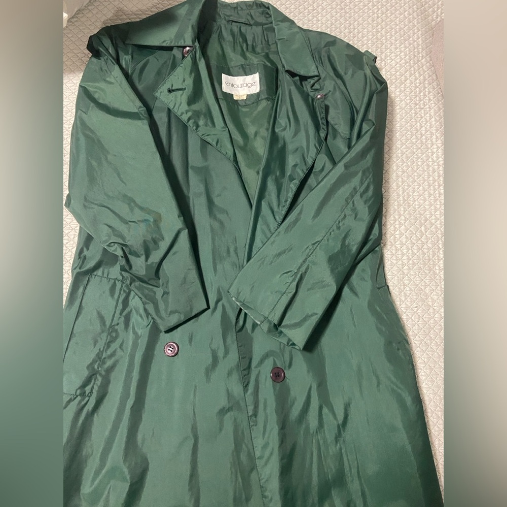Stylish Green Women's trench coat vintage